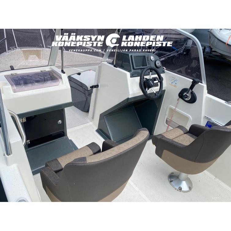 Buster LE + Mercury F60 CT