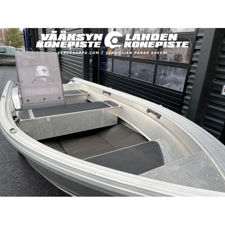 Buster XSR + Honda BF 20 D