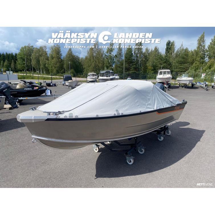 Buster S + Yamaha F30