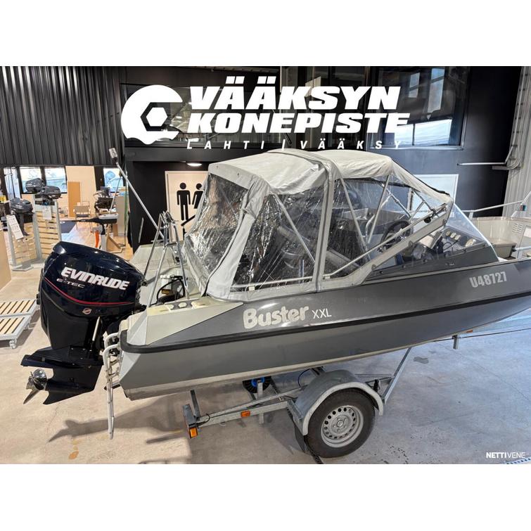 Buster XXL + Evinrude E-Tec
