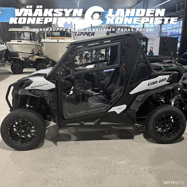 Can-Am Maverick Maverick Trail Base 700 T, T2b 60 km/h + DFK-hyttipaketti