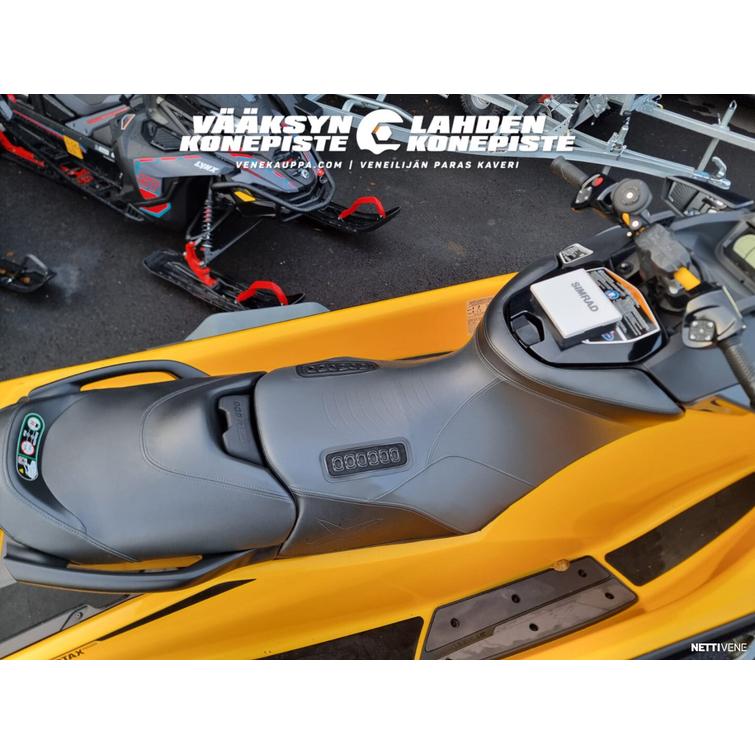 Sea-Doo RXP-XRS 300