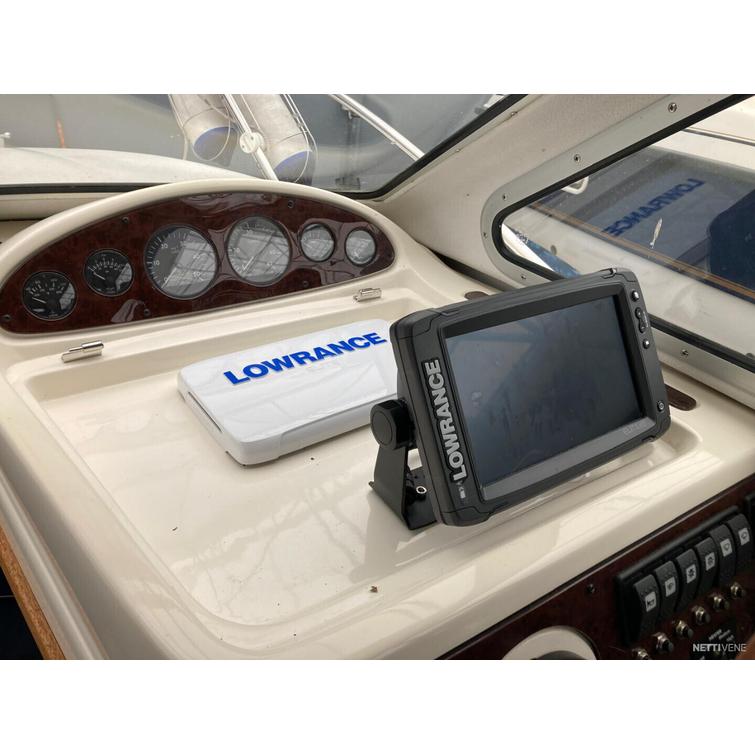 Bella 652 + MerCruiser 3.0