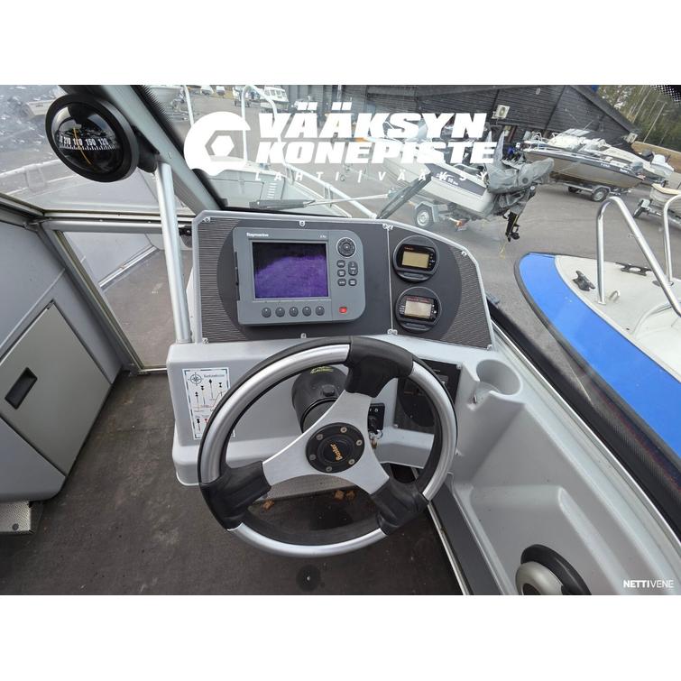 Buster XXL + Yamaha 115A