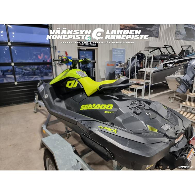 Sea-Doo Spark Trixx 2up