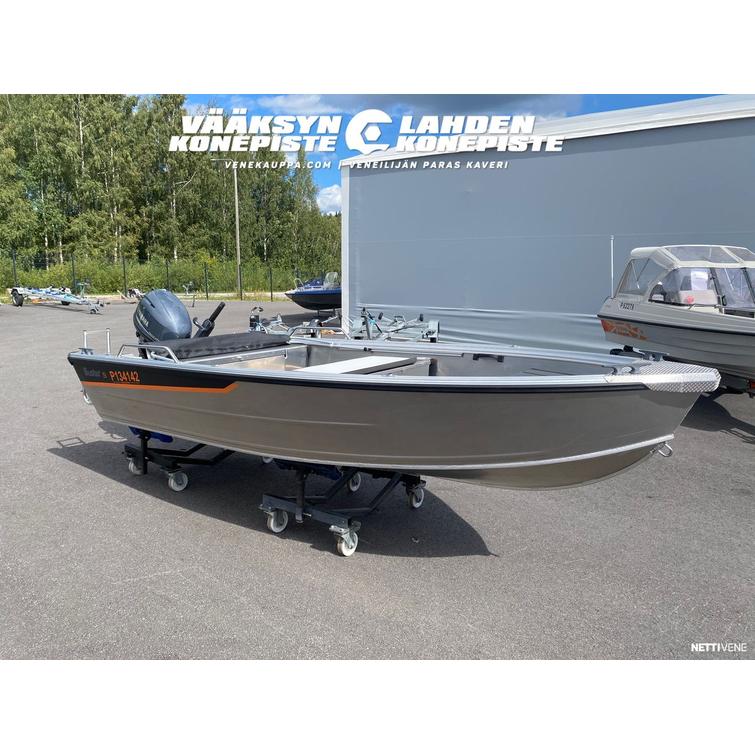 Buster S + Yamaha F30