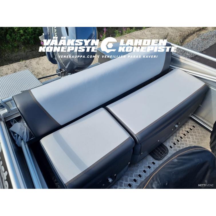 Buster LX + Yamaha F60