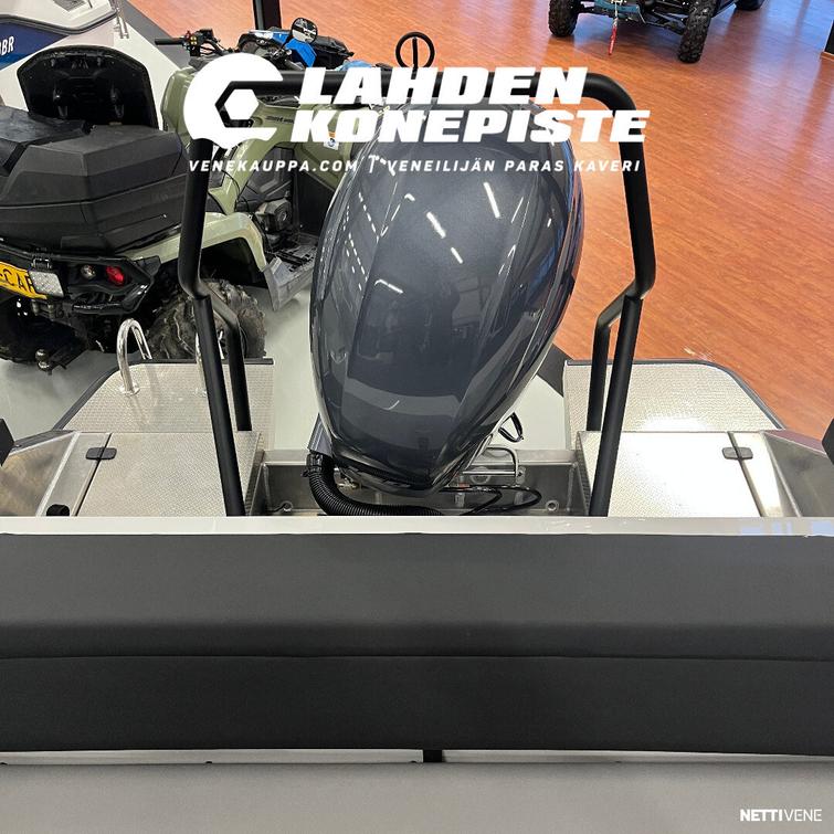 Finnmaster Husky R6 + Yamaha F150 XB