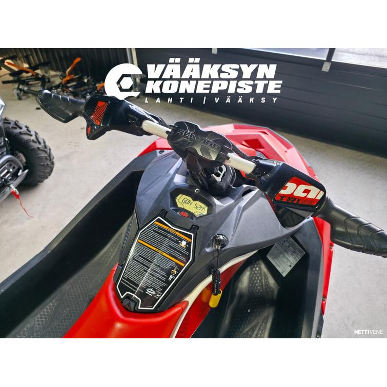 Sea-Doo Spark 900 Ace