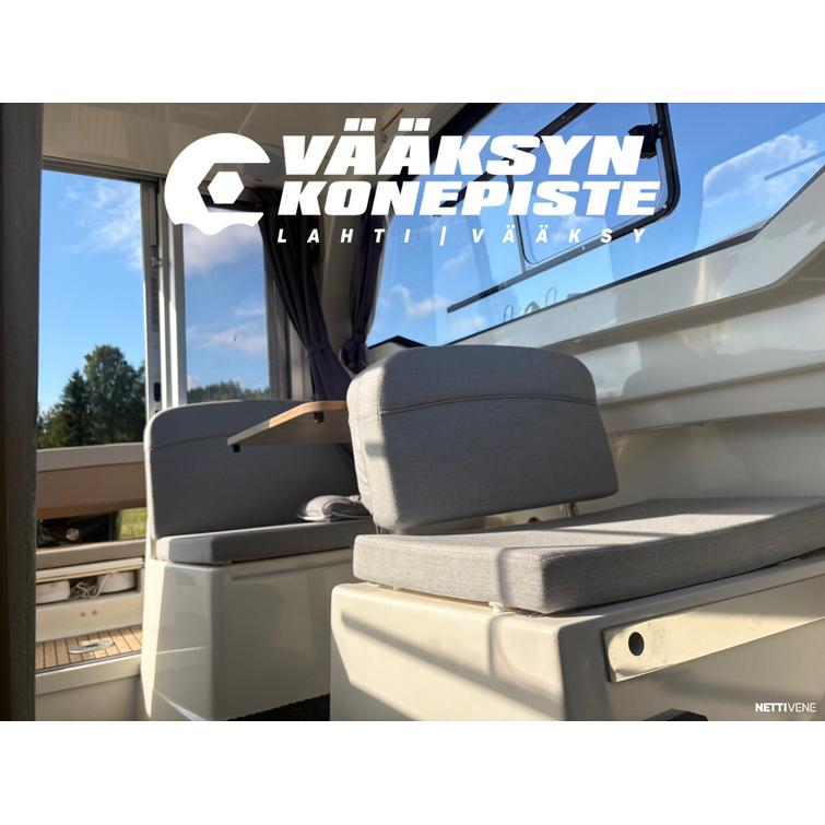 Quicksilver Activ 675 Weekend + Mercury F150 XL EFI