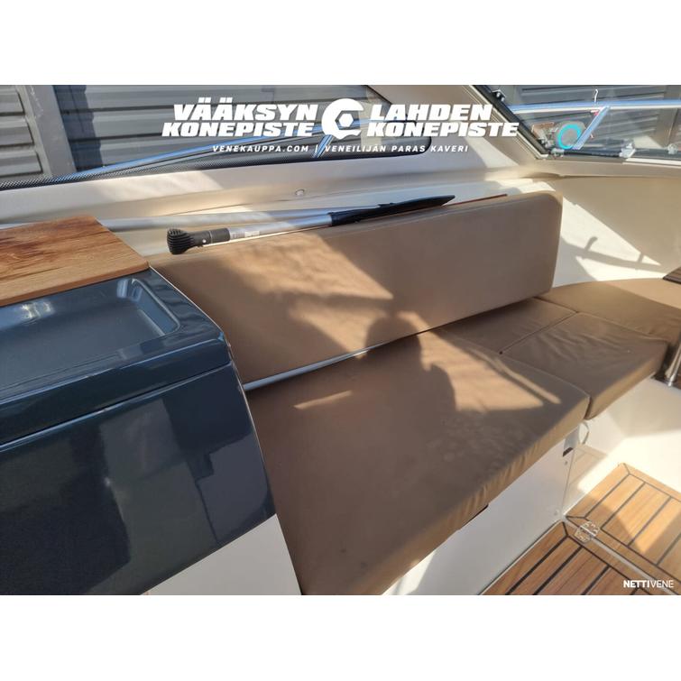Flipper 640 ST VARATTU + Mercury F150