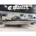 Buster XL V-MAX + Yamaha V MAX VF115XA