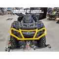 Can-Am Outlander Max XTP 1000 (T3B) 80km/h traktori