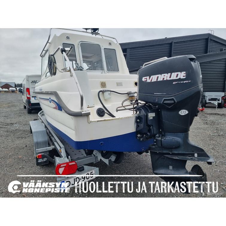 Bella 571 C + Evinrude E-Tec