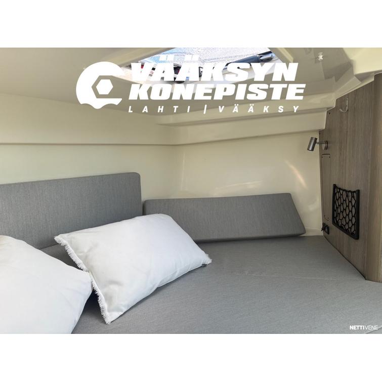 Quicksilver Activ 675 Weekend + Mercury F150 XL EFI
