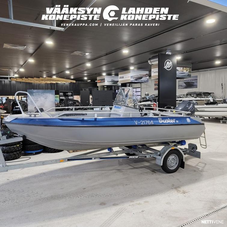 Buster M + Yamaha F40 BET