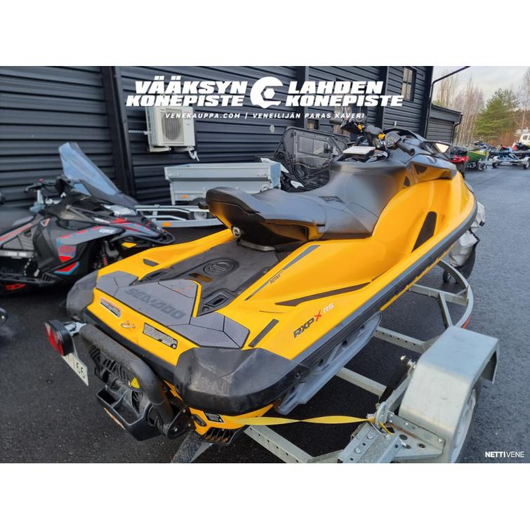 Sea-Doo RXP-XRS 300