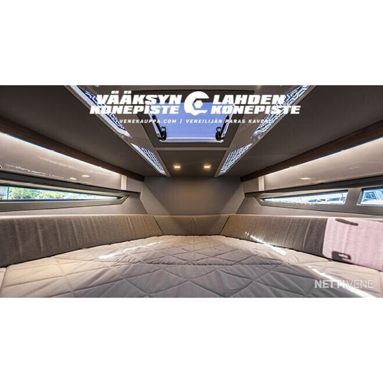 Flipper 900 DC + Mercury V300 XL AMS DTS V8