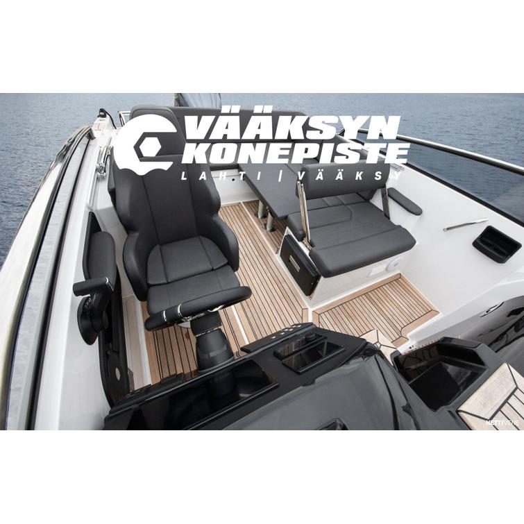 Finnmaster T7 + Mercury V250 XL AMS DS V8