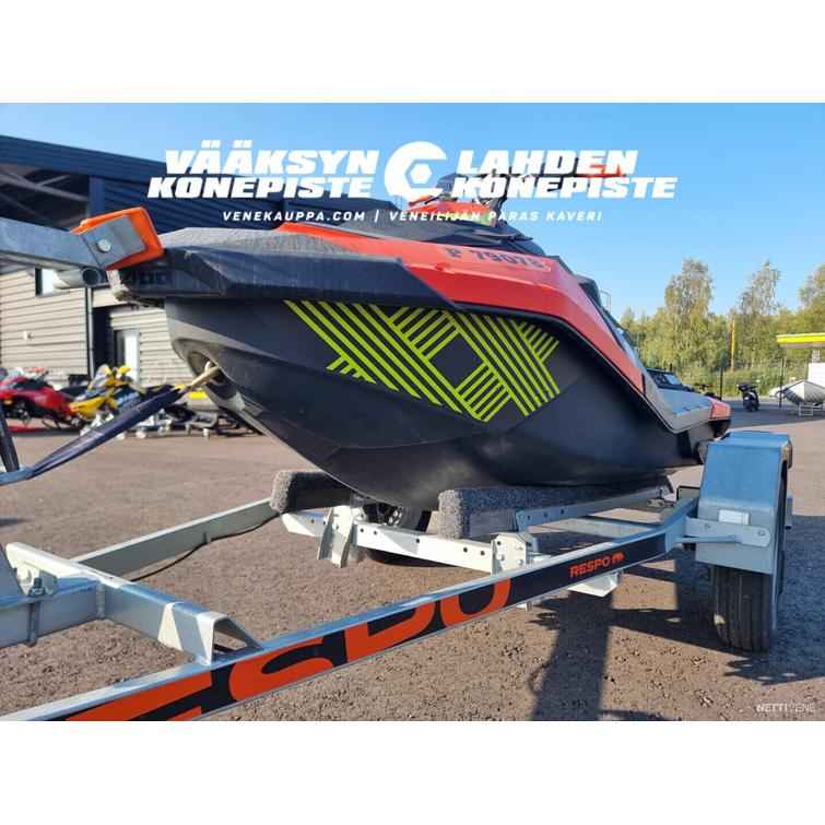 Sea-Doo Spark Trixx 2up