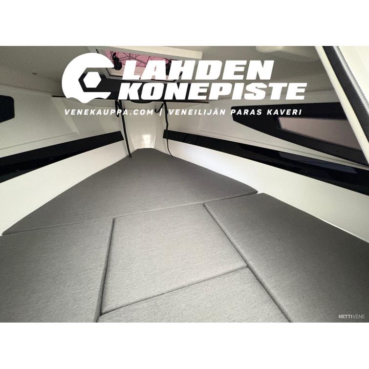 AMT 210 DC VARATTU + Yamaha F150