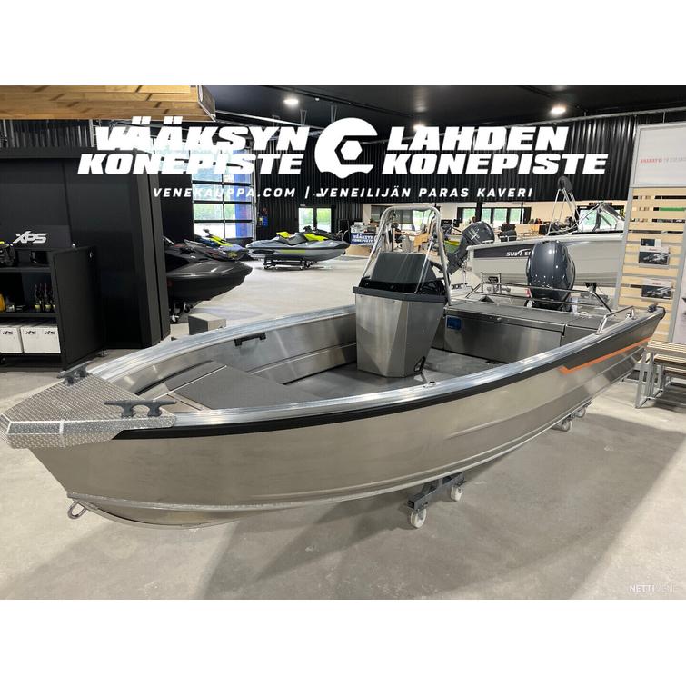 Buster S1 + Yamaha F30 BETL