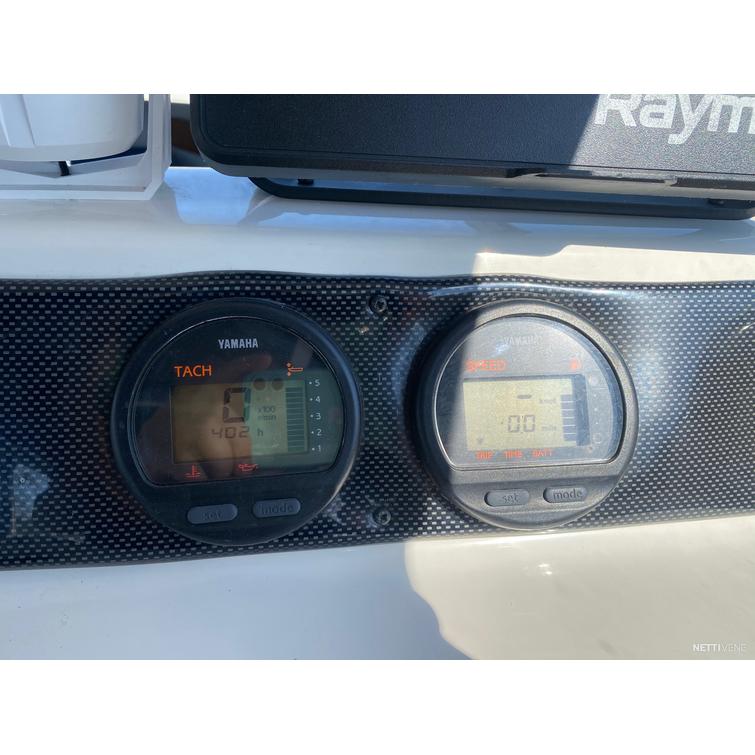 Yamarin 5930 + Yamaha F115