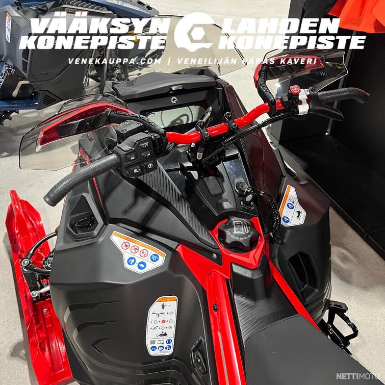 Lynx Rave RE 600R E-TEC Enduro-paketilla