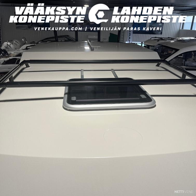 Quicksilver Captur 705 Pilothouse + Mercury F150 XL