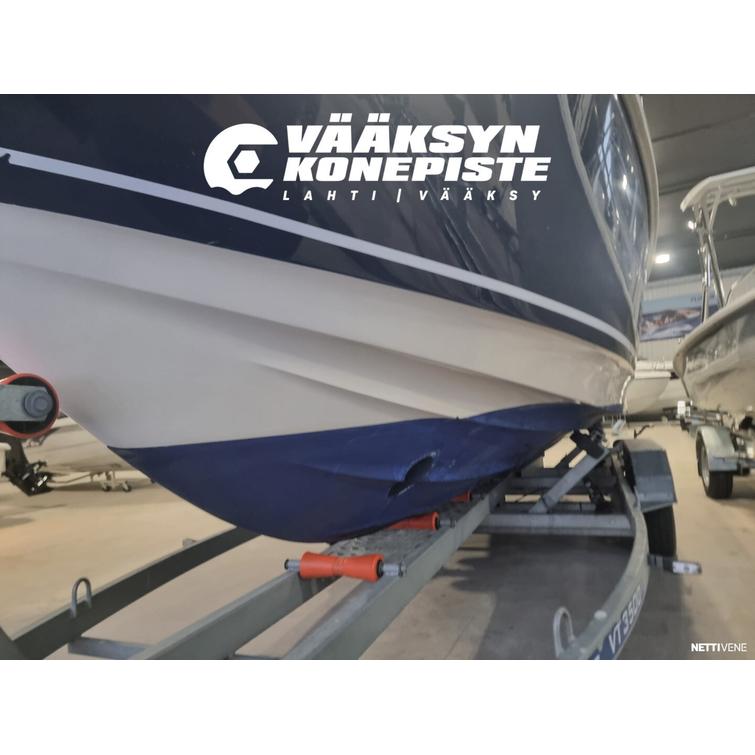 Aquador 23 HT + Volvo Penta