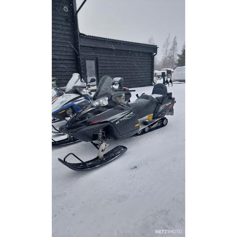 Polaris FST Touring 750 4-tahti