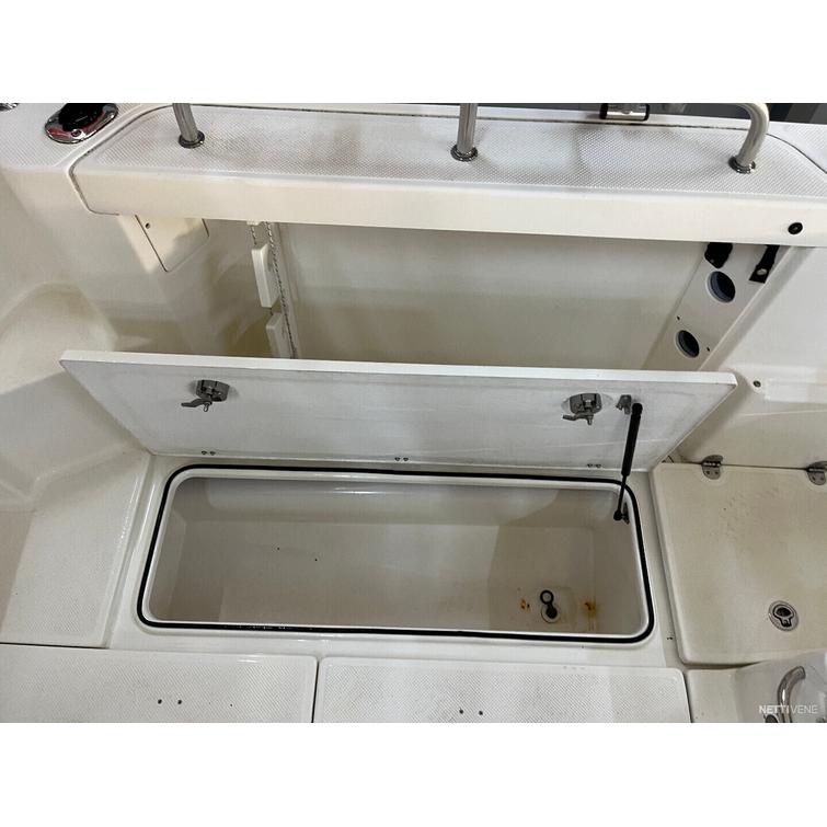 Quicksilver Muu malli PH 605 + Mercury F115 Efi