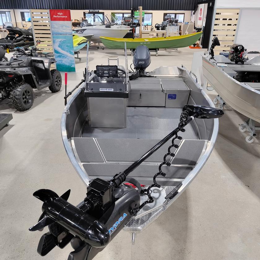 Buster XSr kalastusvene heittokalastusvarusteilla