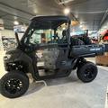 Can-Am Traxter XU HD9 T1b + BRP HYTTIPAKETTI