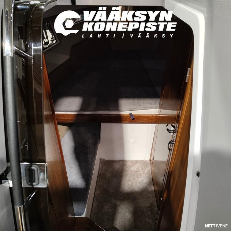 Aquador 300 HT + Mercury F200 V6 CW