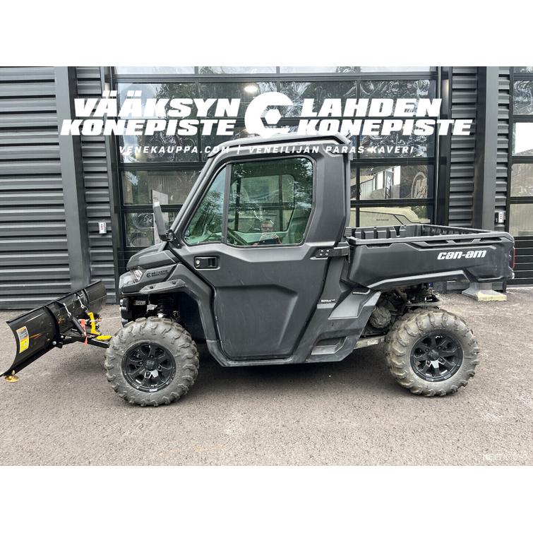Can-Am Traxter XU HD9, T1b yli 60 km/h + BRP Premium-hyttipaketti