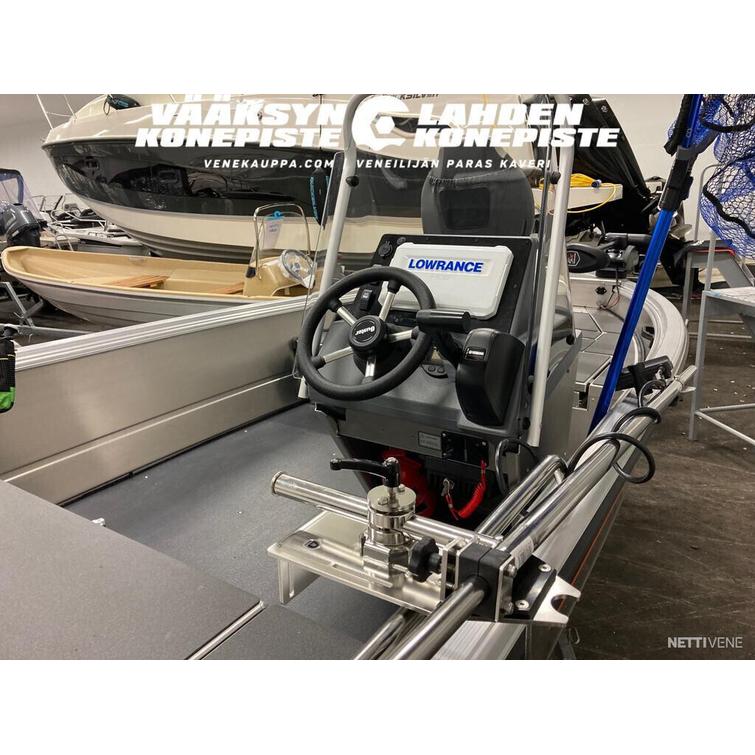 Buster M1 HEITTOKALASTUS + Yamaha F40