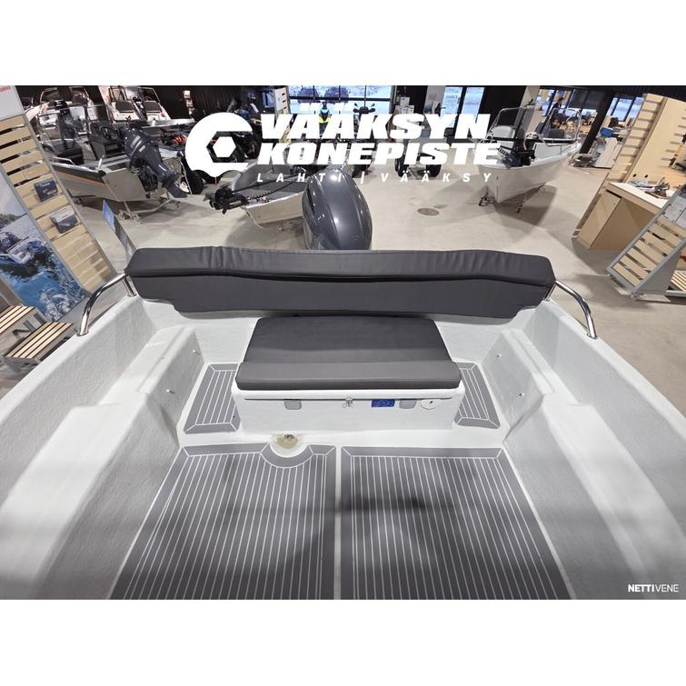 Suvi 63 T-Top CC fisher + Yamaha F100LB