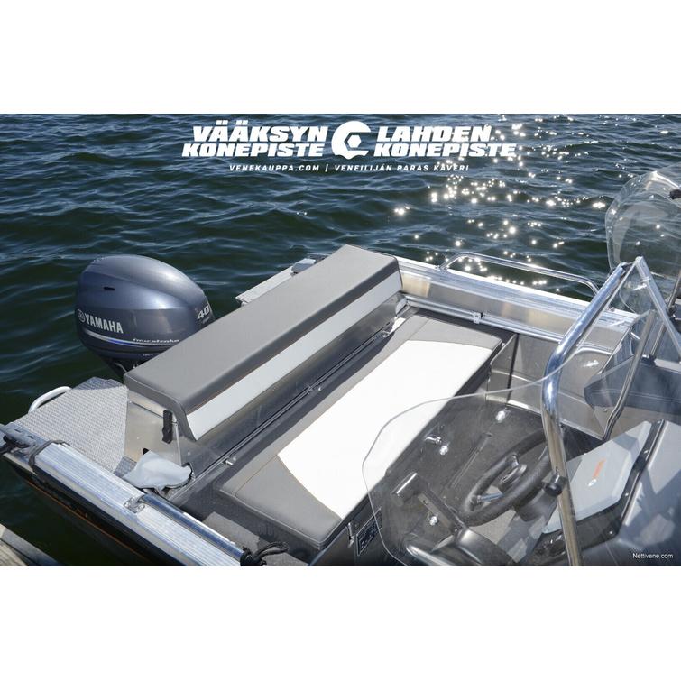 Buster M2  + Yamaha F40 FETL