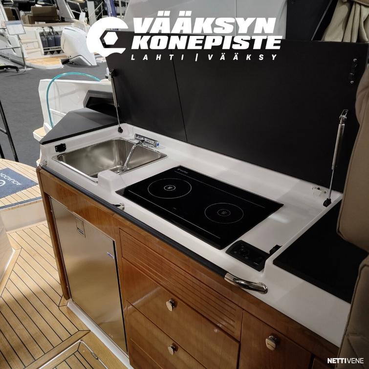 Aquador 300 HT + Mercury F200 V6 CW