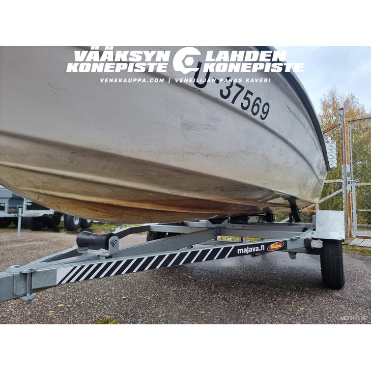 Terhi 415 Nova + Tohatsu MFS 30