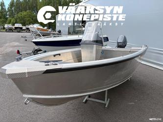 Buster S1 + Yamaha F25