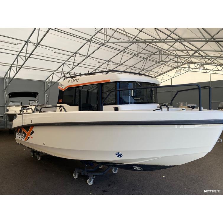 Bella RAID 700 + Mercury F200