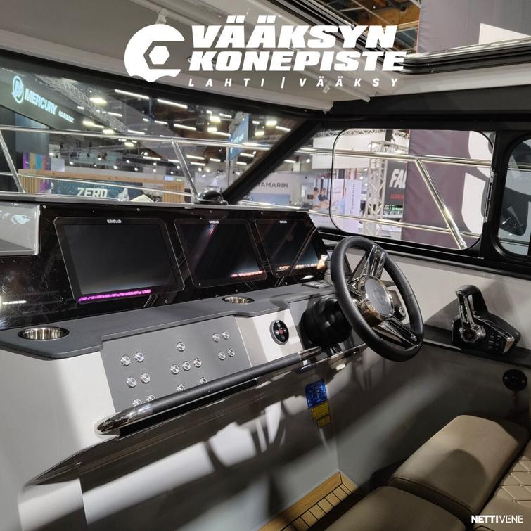 Aquador 300 HT + Mercury F200 V6 CW