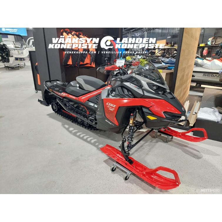 Lynx Rave 10.25" näytöllä