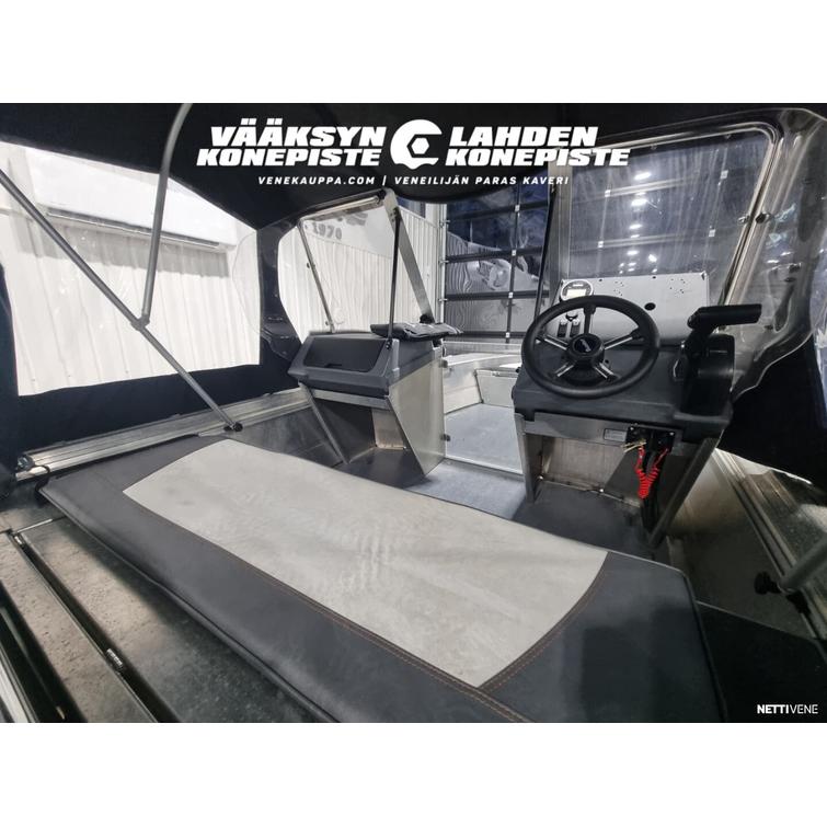 Buster S2 + Yamaha F30