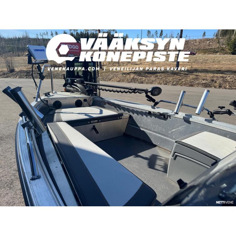 Buster M2  + Yamaha F40 FETL