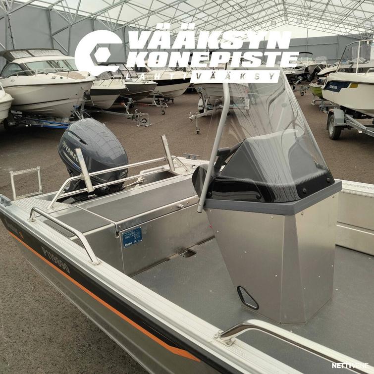 Buster SCC + Yamaha F30 BETL