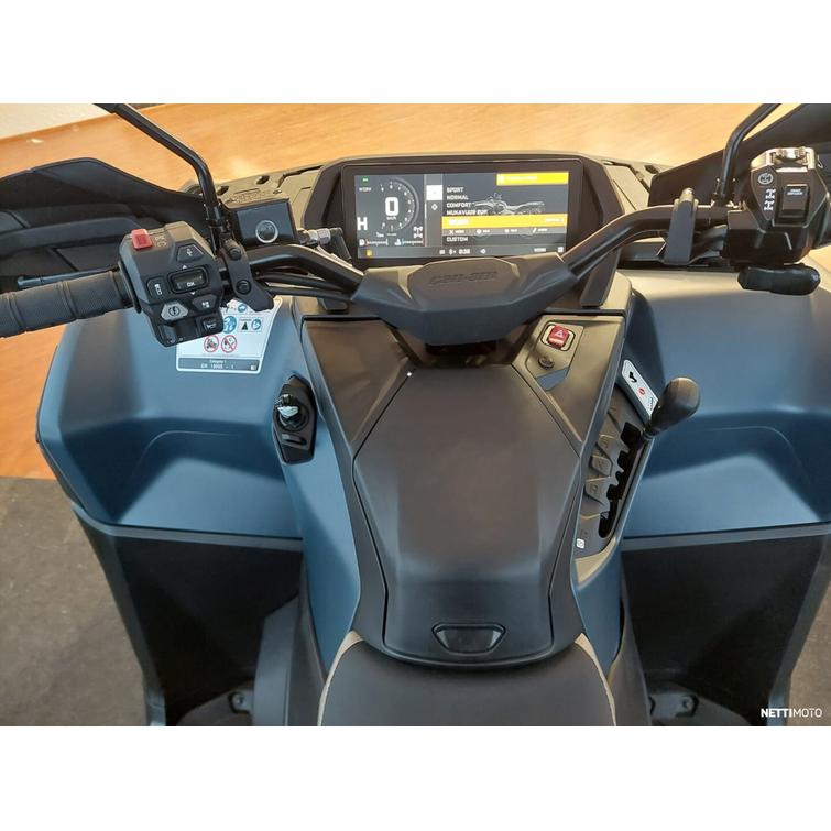 Can-Am Outlander Max LTD 1000R T SAS, T3b, yli 60 km/h