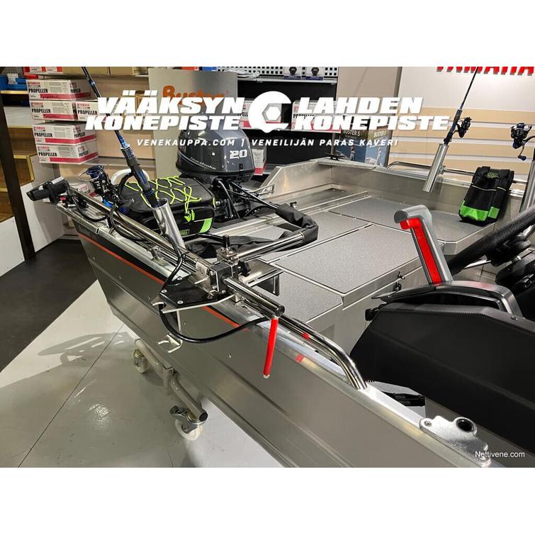Buster XSR + Yamaha F20 GEPL